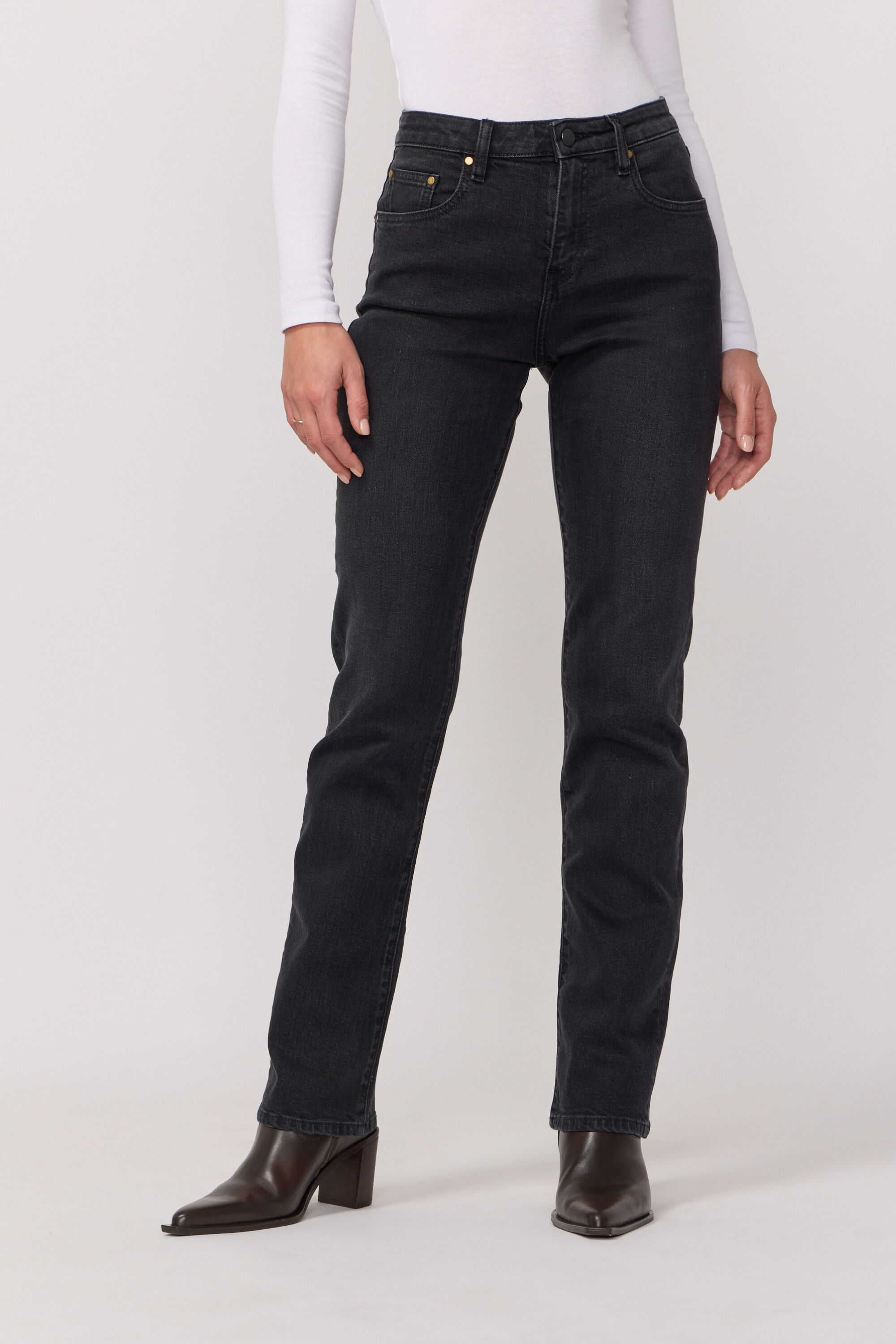 Diamond Aged Wash Jeans