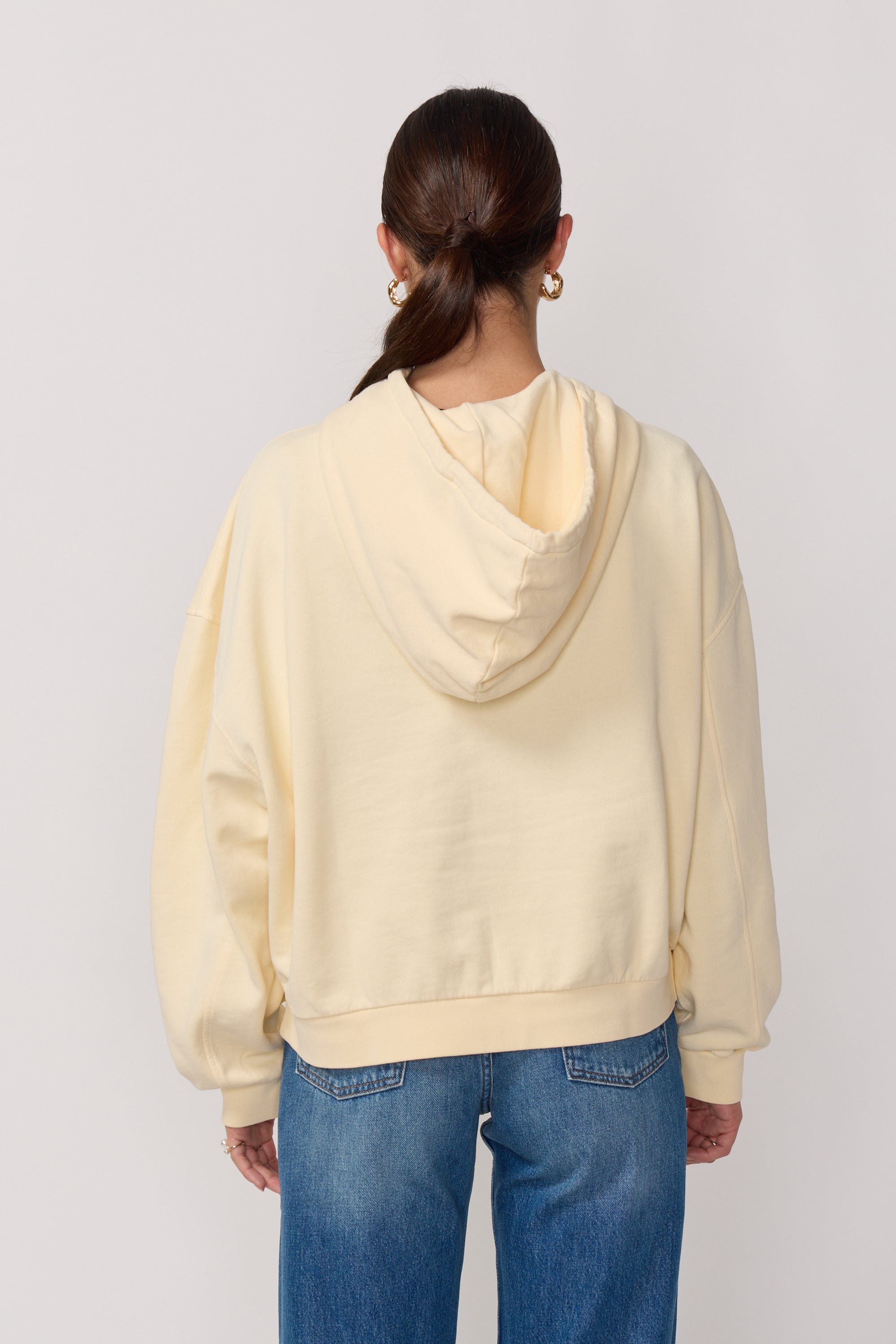 Pull à Capuche Style Boxy - Pale Yellow