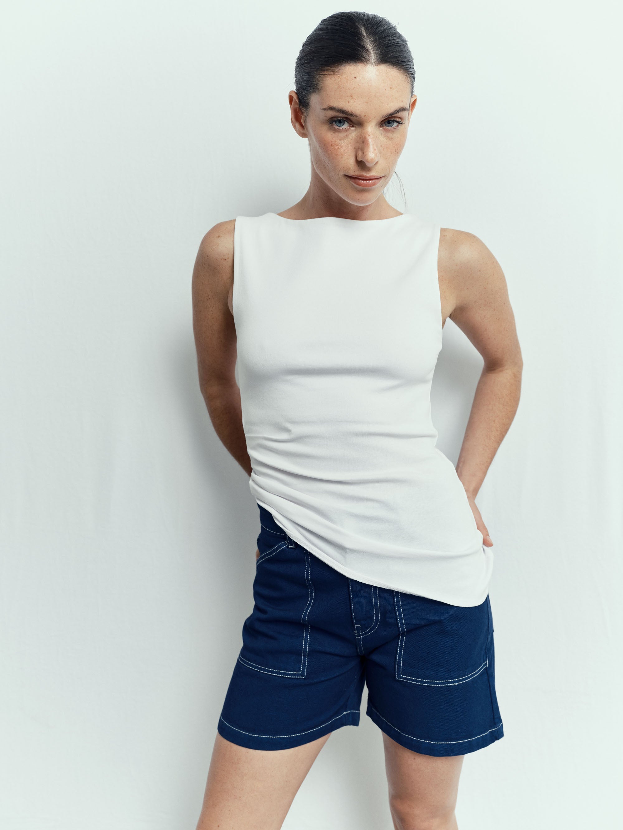 Short Mary - Indigo White Threads