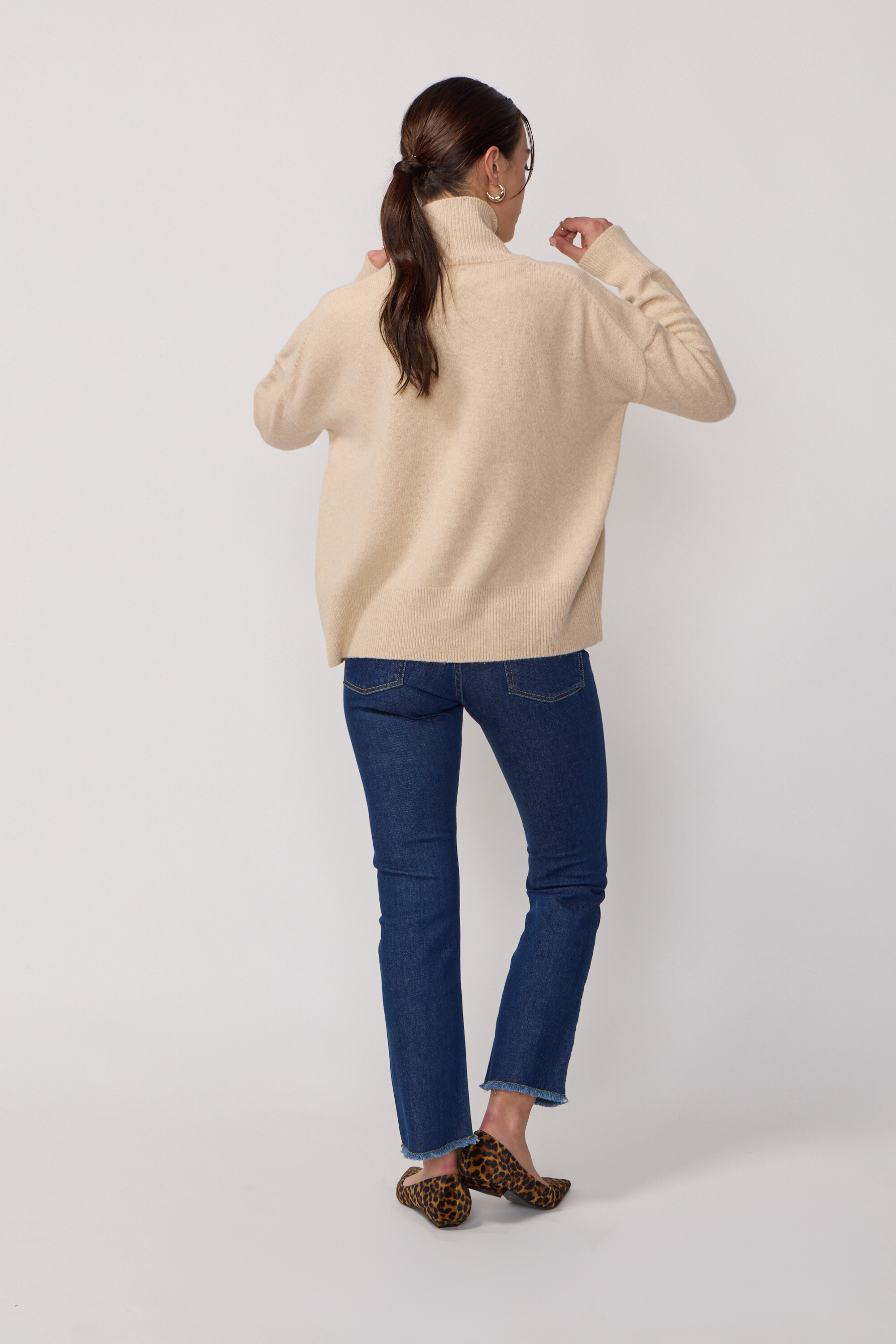 Pull Col Roulé Coupe Droite - Beige