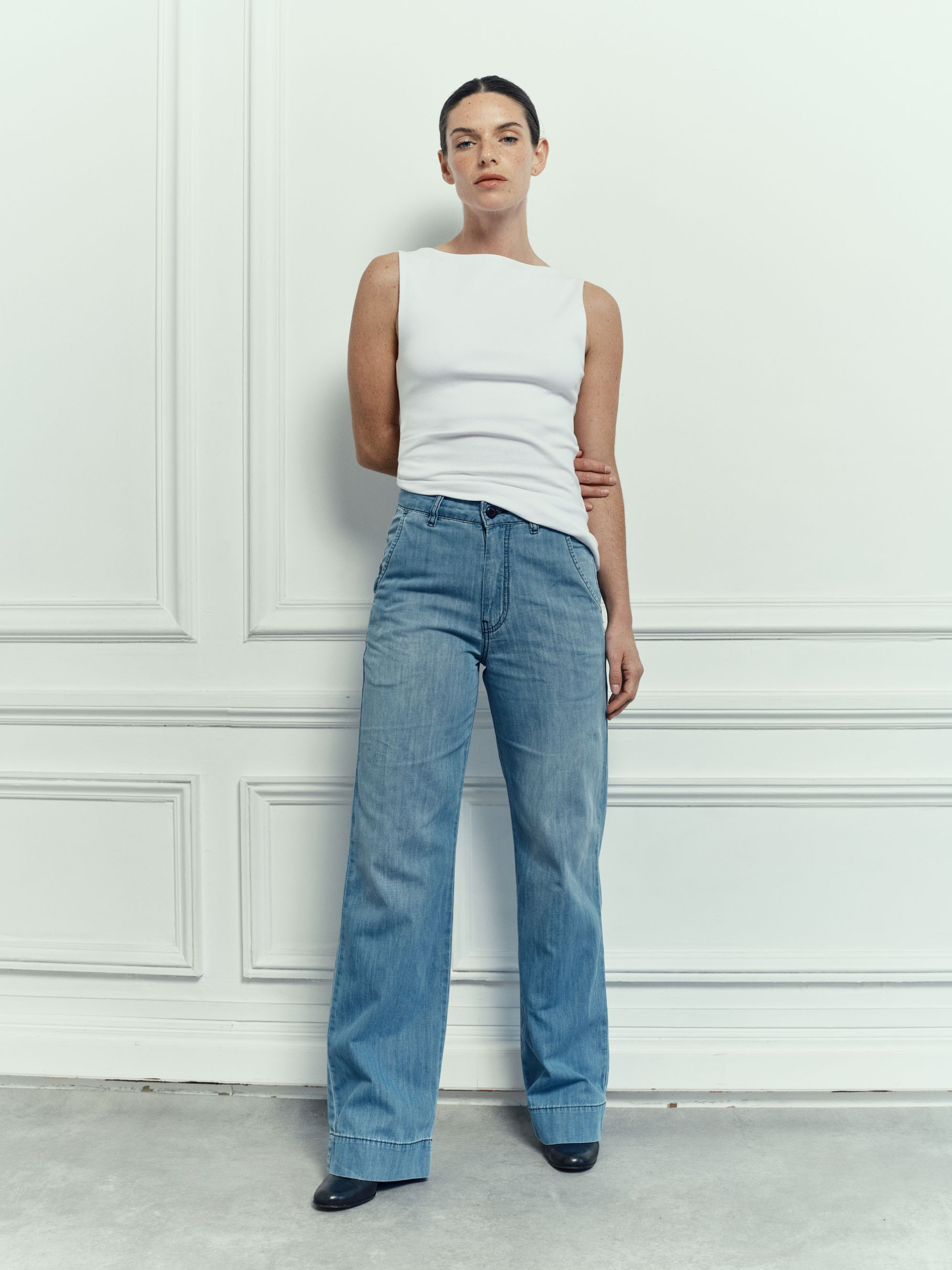 Jean Paltrow Long - Light Used