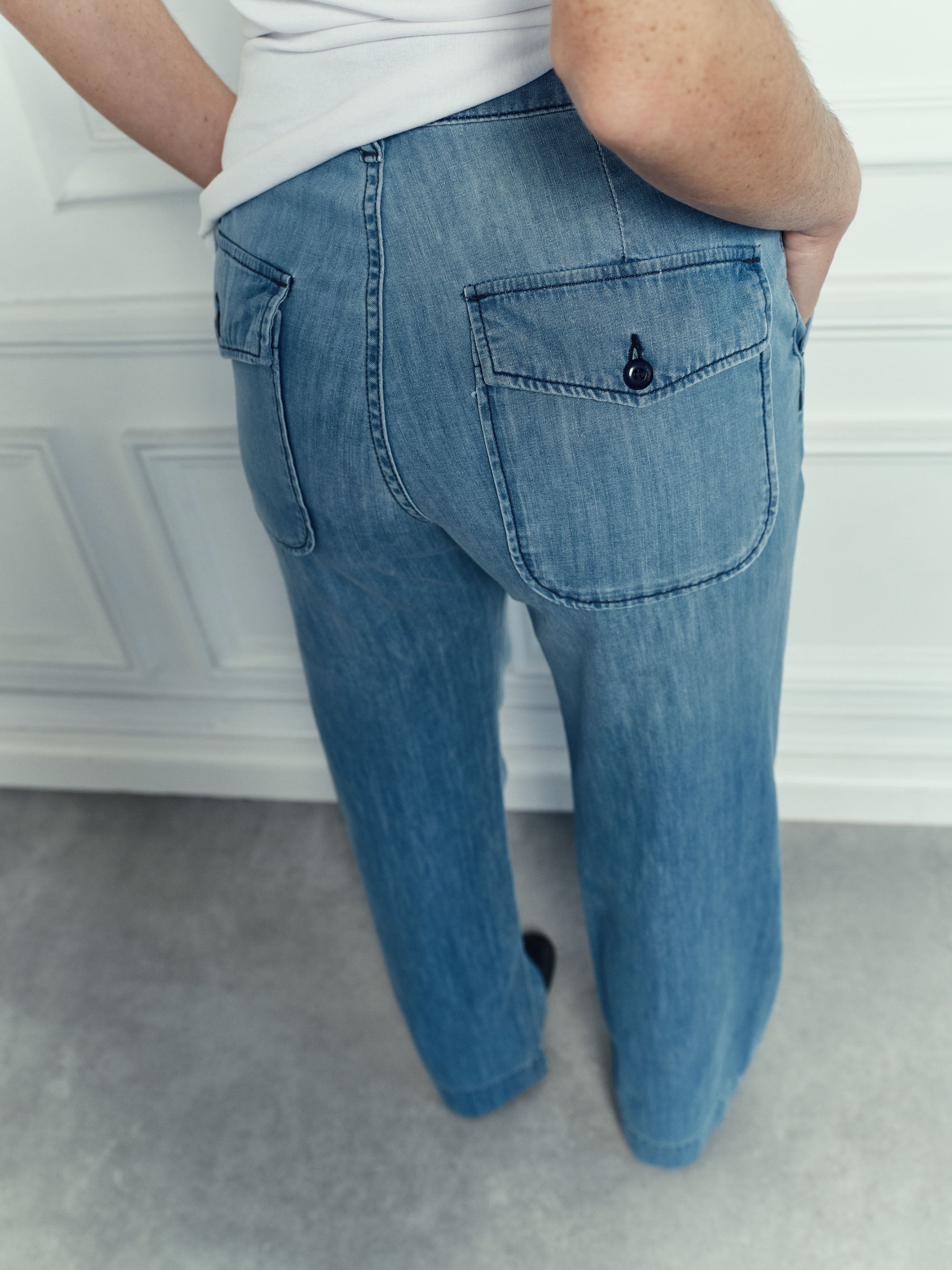 Jean Paltrow Long - Light Used